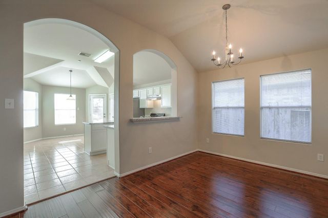 19819 Whispering Hollow Lane, Katy, TX 77449
