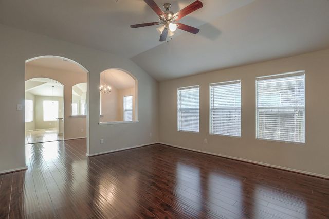 19819 Whispering Hollow Lane, Katy, TX 77449