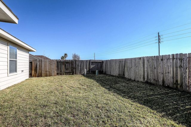19819 Whispering Hollow Lane, Katy, TX 77449
