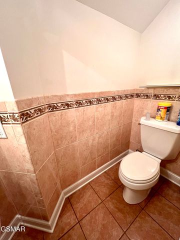 3354 Bentwood Drive, Kodak, TN 37764