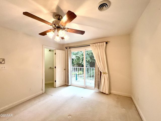 3354 Bentwood Drive, Kodak, TN 37764