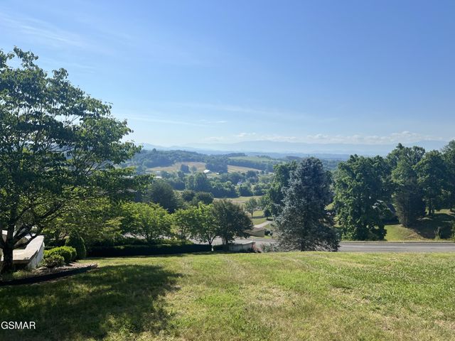 3354 Bentwood Drive, Kodak, TN 37764