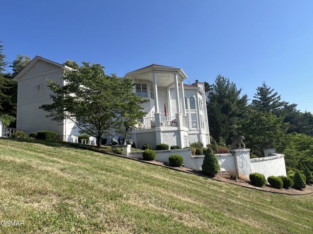 3354 Bentwood Drive, Kodak, TN 37764