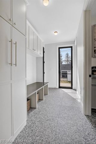 667 Oak, Birmingham, MI 48009