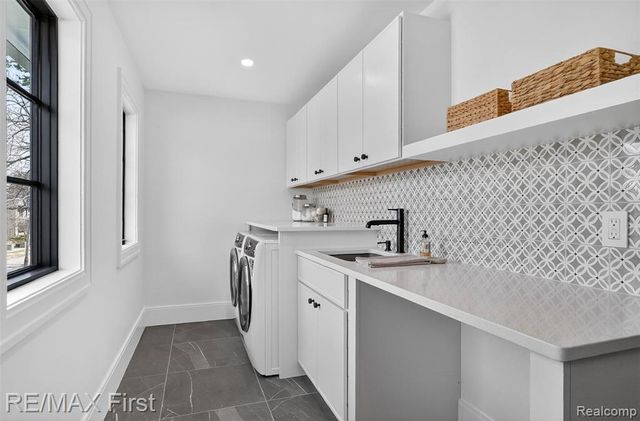 667 Oak, Birmingham, MI 48009