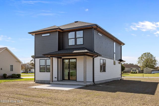 106 Schwarzkopf Drive, Elizabeth City, NC 27909