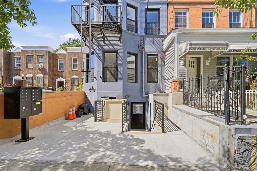 1847 Harrison Avenue, Bronx, NY 10453 — photo 2