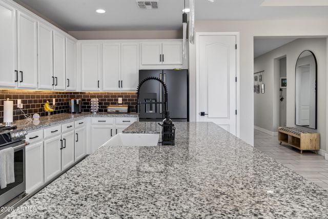 14045 W MARIPOSA GRANDE --, Surprise, AZ 85387