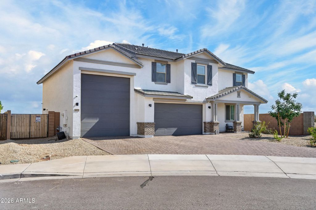 14045 W MARIPOSA GRANDE --, Surprise, AZ 85387 — photo 3