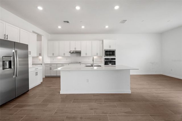 6020 MOUND KEY RUN, Lakewood Ranch, FL 34211
