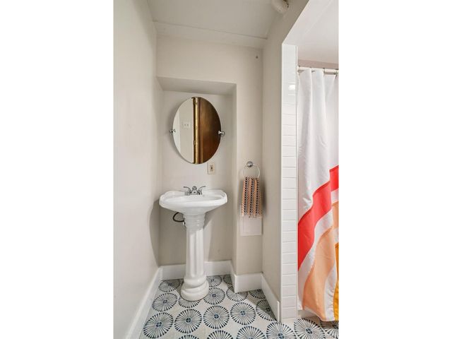 6420 Independence Way, Arvada, CO 80004