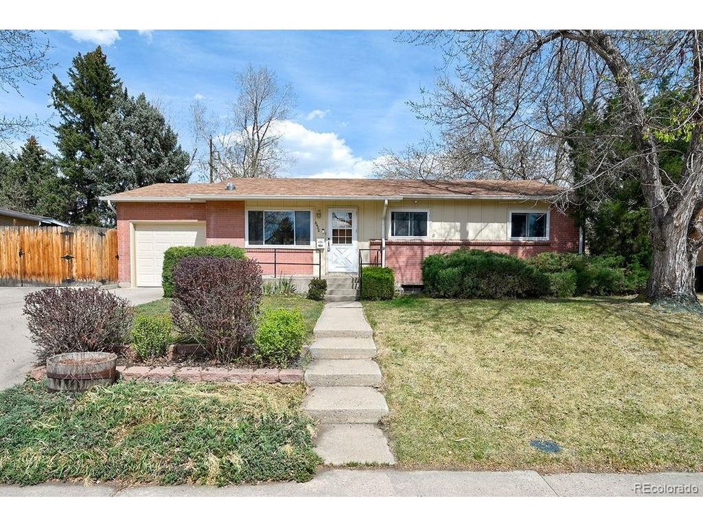 6420 Independence Way, Arvada, CO 80004