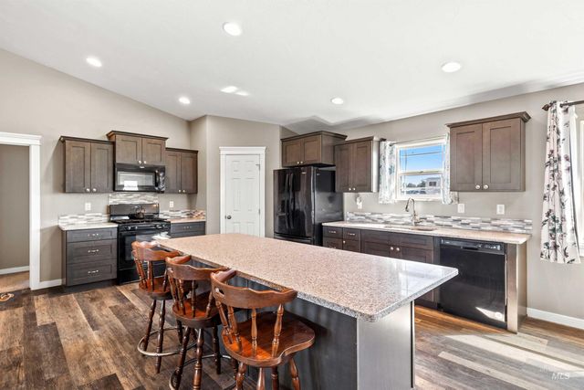 2495 E 3758 N, Twin Falls, ID 83301
