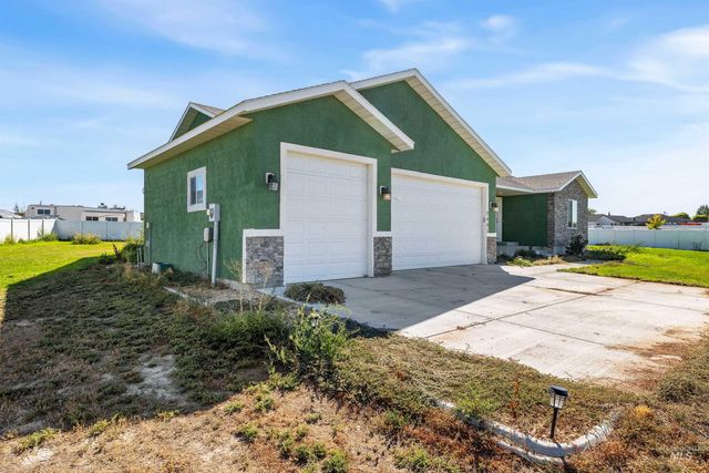 2495 E 3758 N, Twin Falls, ID 83301
