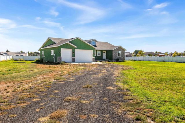 2495 E 3758 N, Twin Falls, ID 83301