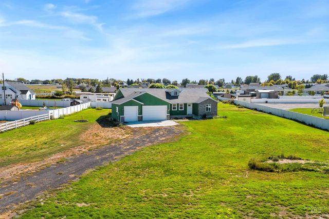 2495 E 3758 N, Twin Falls, ID 83301