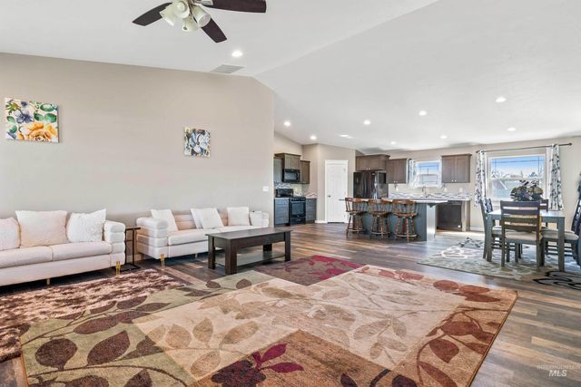 2495 E 3758 N, Twin Falls, ID 83301
