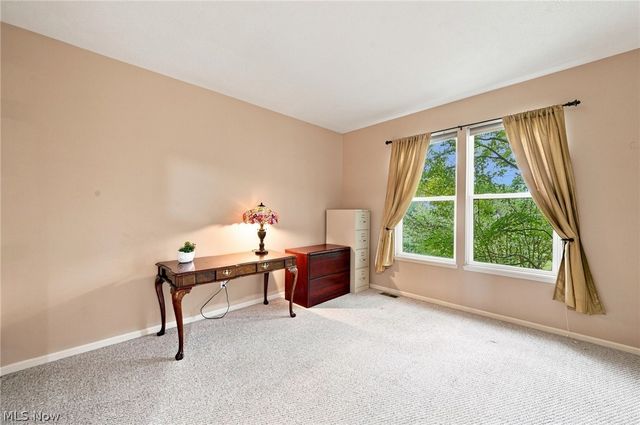465 Wilmington Drive, Broadview Heights, OH 44147