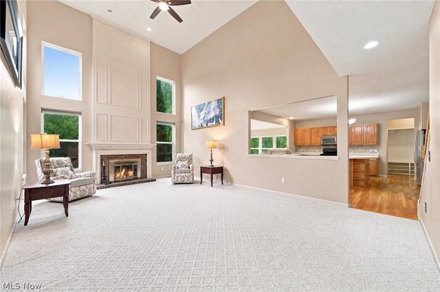 465 Wilmington Drive, Broadview Heights, OH 44147
