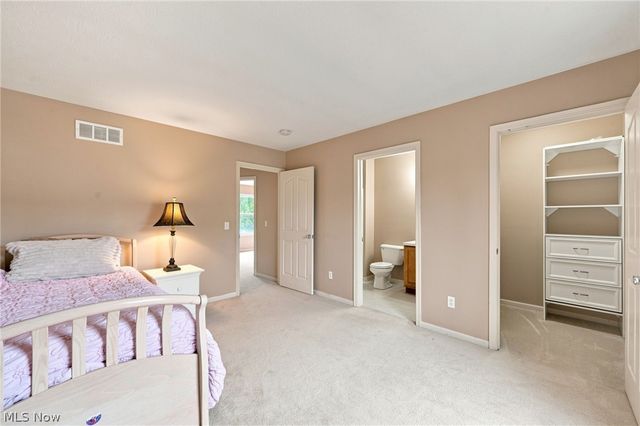465 Wilmington Drive, Broadview Heights, OH 44147