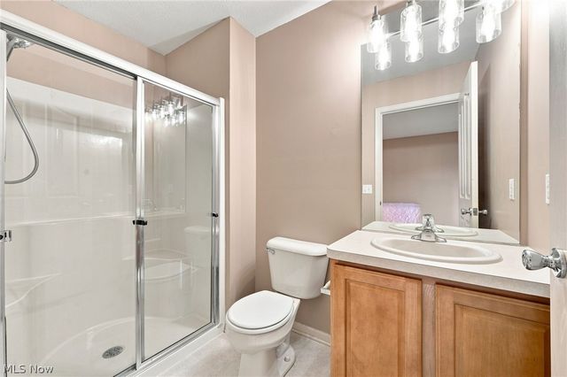 465 Wilmington Drive, Broadview Heights, OH 44147