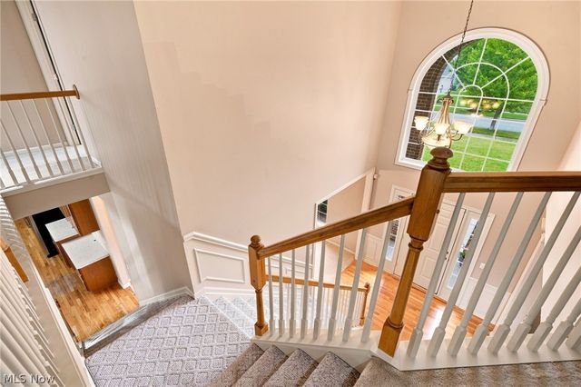 465 Wilmington Drive, Broadview Heights, OH 44147