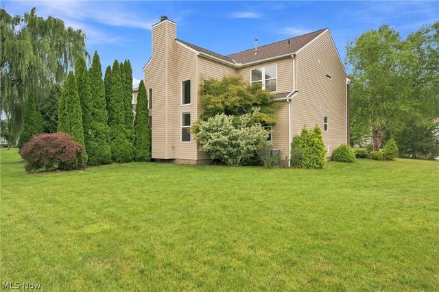 465 Wilmington Drive, Broadview Heights, OH 44147