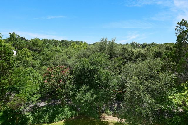 500 Laurel Valley RD, West Lake Hills, TX 78746