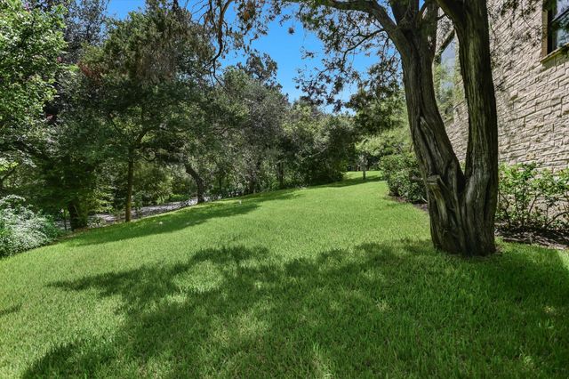 500 Laurel Valley RD, West Lake Hills, TX 78746