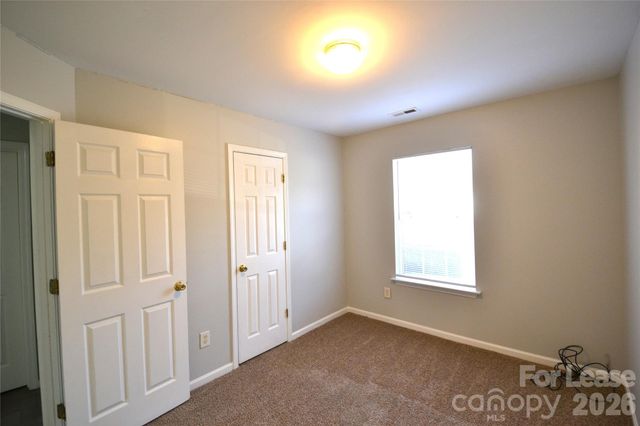 4638 Palm Breeze Lane, Charlotte, NC 28208
