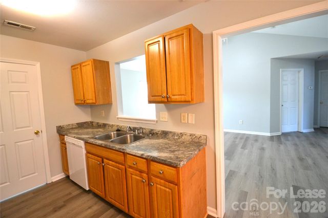 4638 Palm Breeze Lane, Charlotte, NC 28208