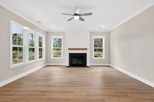 1347 Sea Aire Drive, Charleston, SC 29412