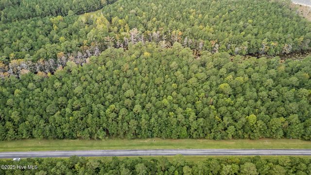 207 Garbacon Drive, Beaufort, NC 28516