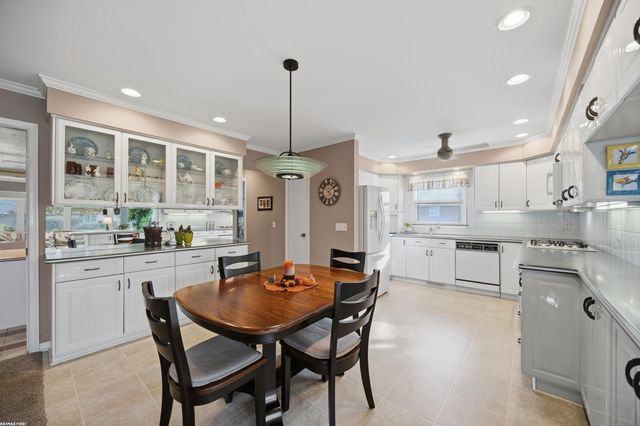 38151 Seaway Court, Harrison Twp, MI 48045