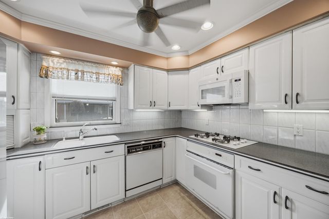 38151 Seaway Court, Harrison Twp, MI 48045