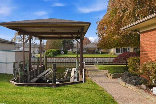 38151 Seaway Court, Harrison Twp, MI 48045