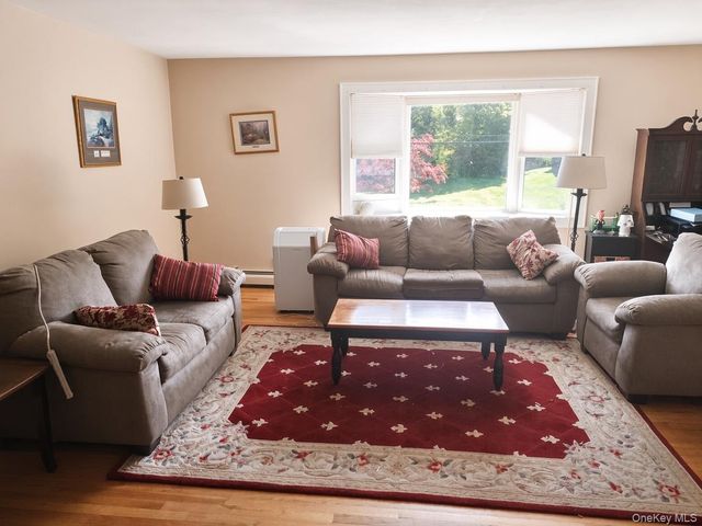 56 Mandalay Drive, Poughkeepsie, NY 12603