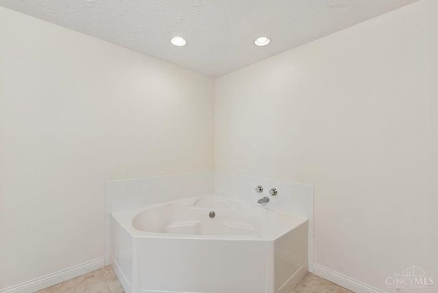 8021 Pinnacle Point Drive, West Chester, OH 45069