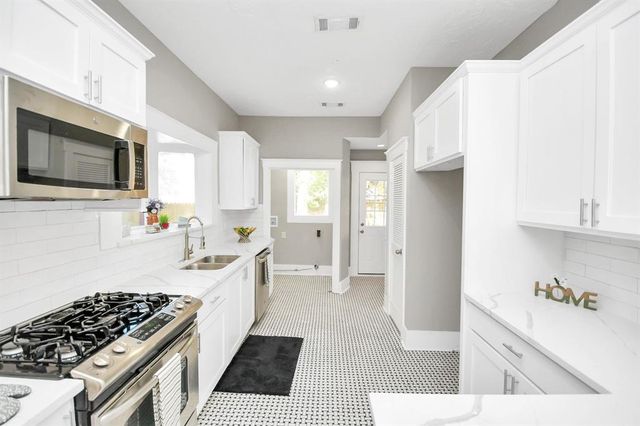 614 Colquitt Street, Houston, TX 77006