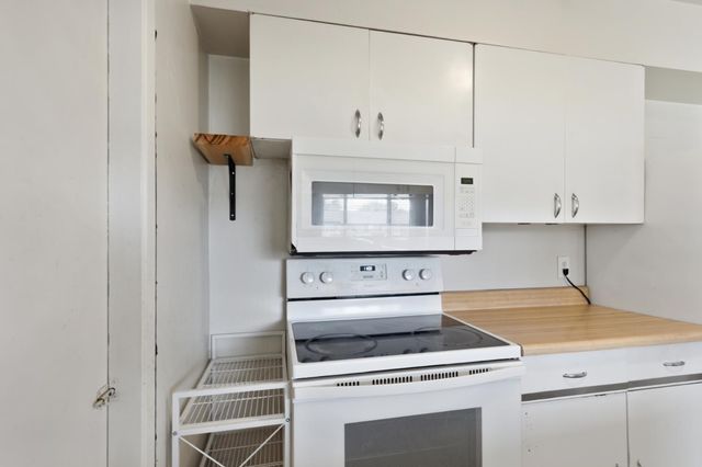 3412 Humboldt Way, Sacramento, CA 95864