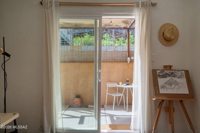 840 S 8th Avenue, Tucson, AZ 85701