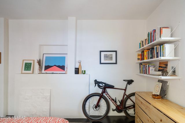 840 S 8th Avenue, Tucson, AZ 85701