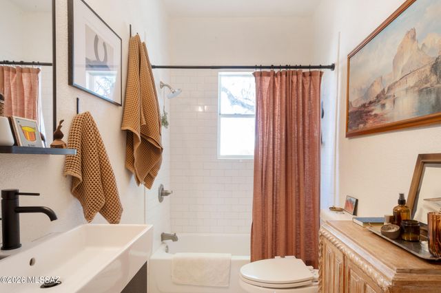 840 S 8th Avenue, Tucson, AZ 85701