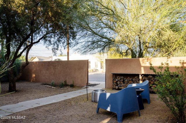 840 S 8th Avenue, Tucson, AZ 85701