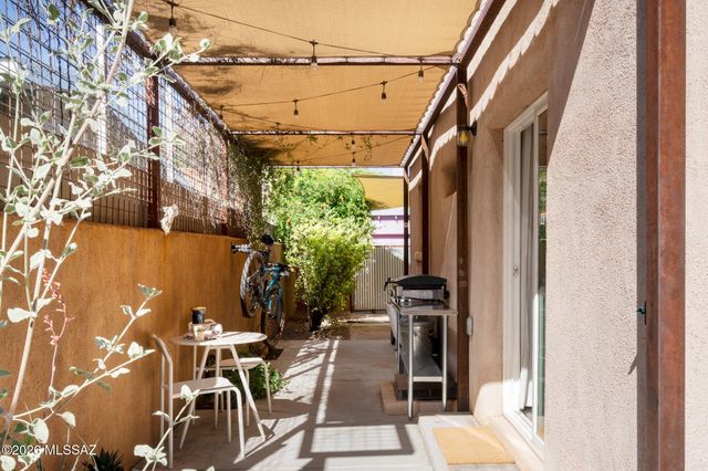 840 S 8th Avenue, Tucson, AZ 85701