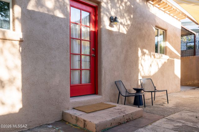 840 S 8th Avenue, Tucson, AZ 85701