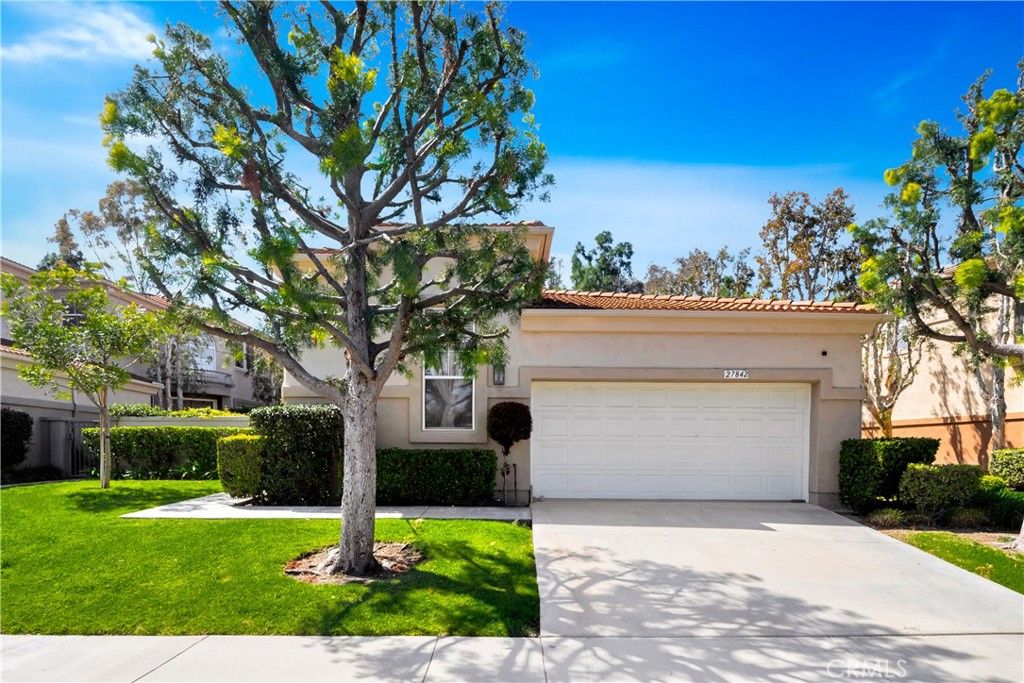 Image 2 of property listing at 27842 Camino Del Rio, San Juan Capistrano, CA 92675