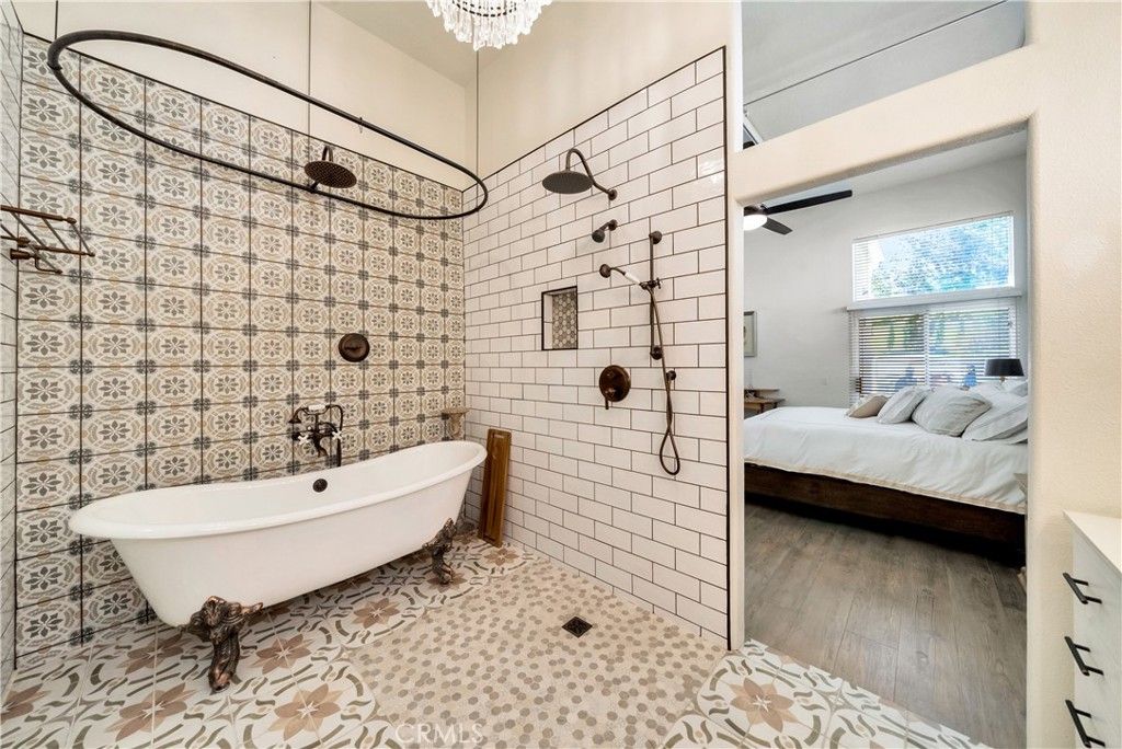 Image 24 of property listing at 27842 Camino Del Rio, San Juan Capistrano, CA 92675
