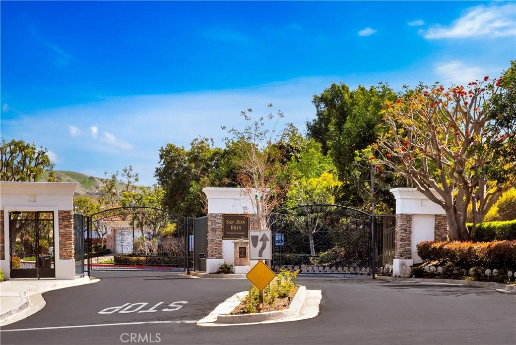 Image 49 of property listing at 27842 Camino Del Rio, San Juan Capistrano, CA 92675
