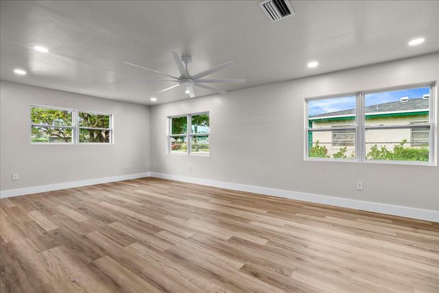 426 Bayberry Drive, West Palm Beach, FL 33403